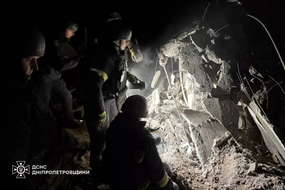 Deadly Russian attack on Dnipro region kills four, injures children photo