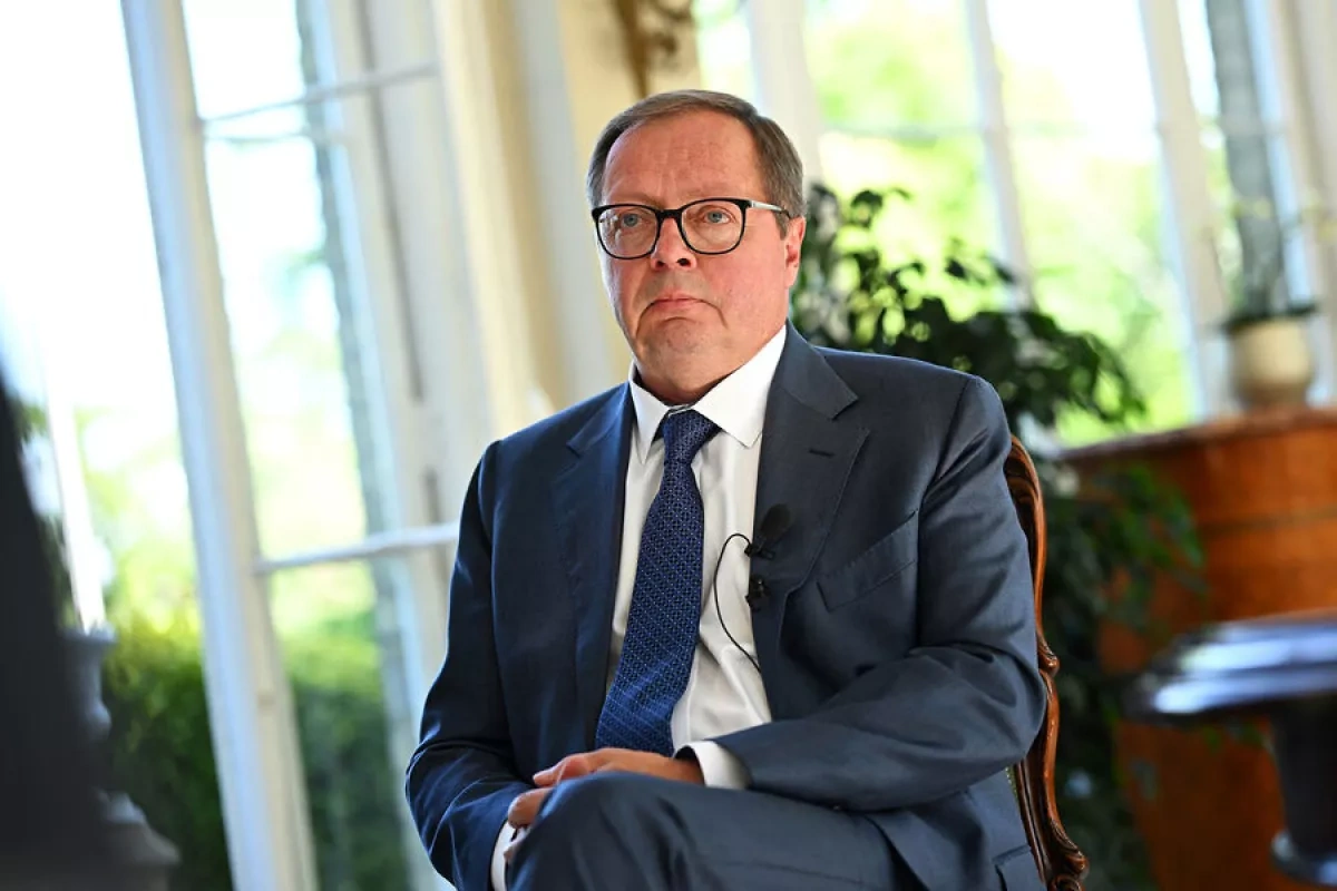 Russian envoy accuses UK of backing anti-Iran hardliners in Washington