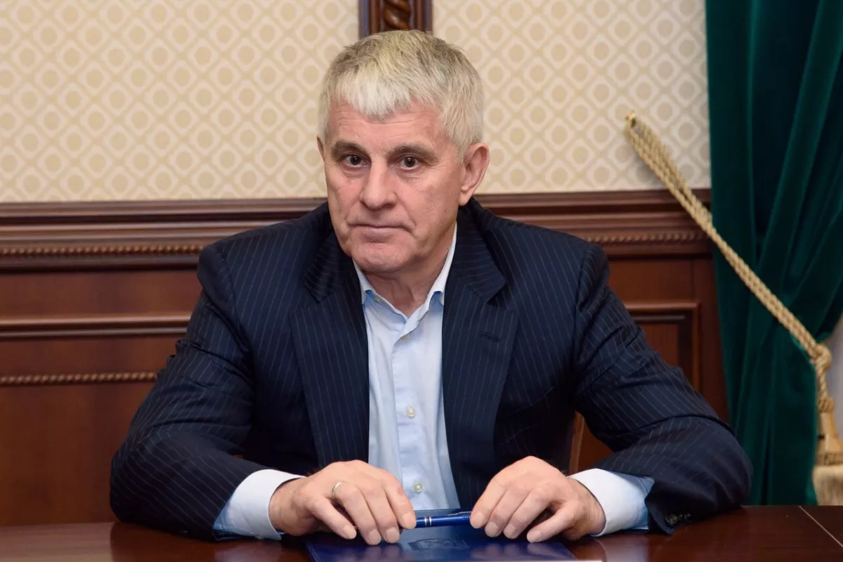 Former Russian senator detained in Italy on Moscow fraud warrant