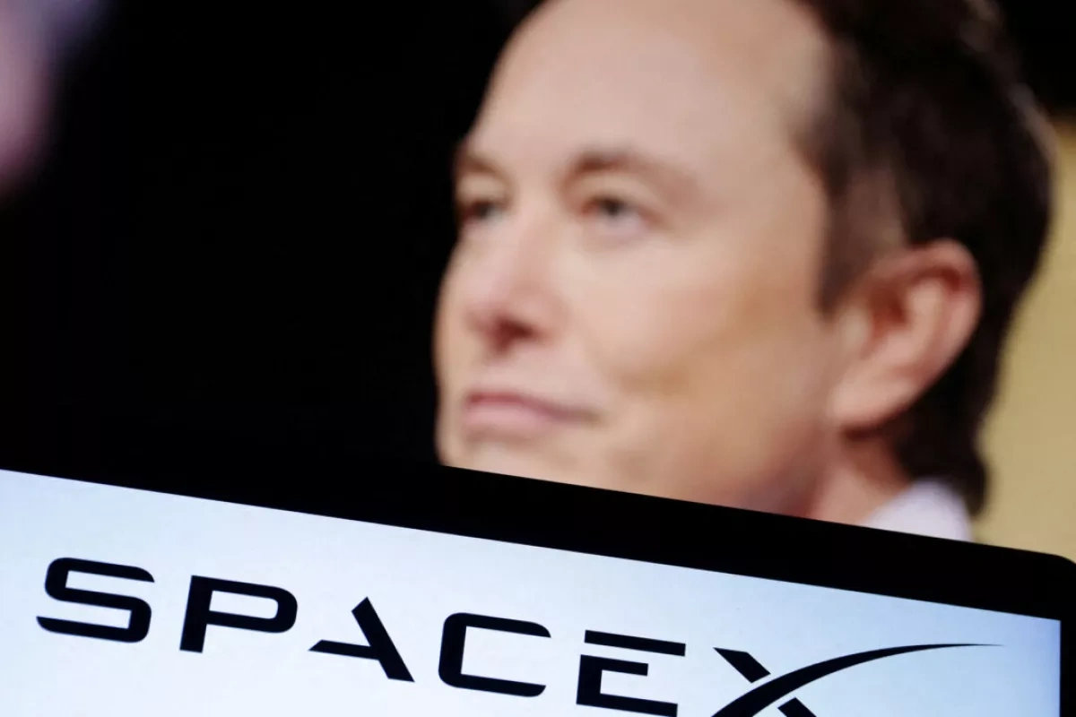 Elon Musk creates AI-space giant with SpaceX-xAI merger