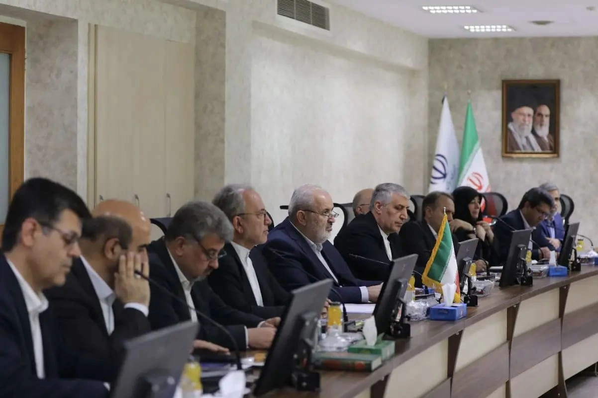 Azerbaijan and Iran discuss progress of joint projects (PHOTO)