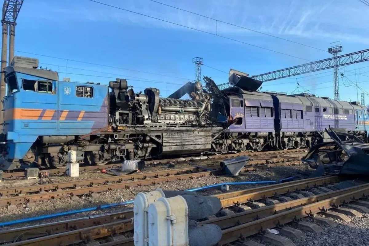 Politico: Russia’s railway offensive leaves Ukraine with 500+ locomotives lost