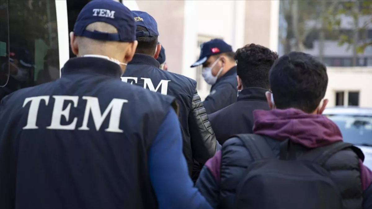 Turkish authorities detain eight in anti-terror financing operation