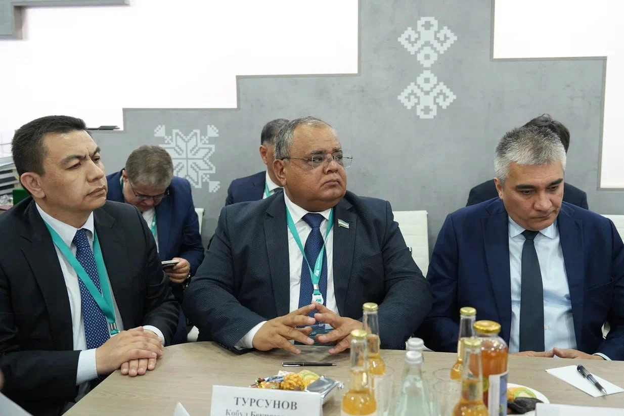 Uzbek Senator takes part in KazanForum 2026 on Russia-Islamic world cooperation