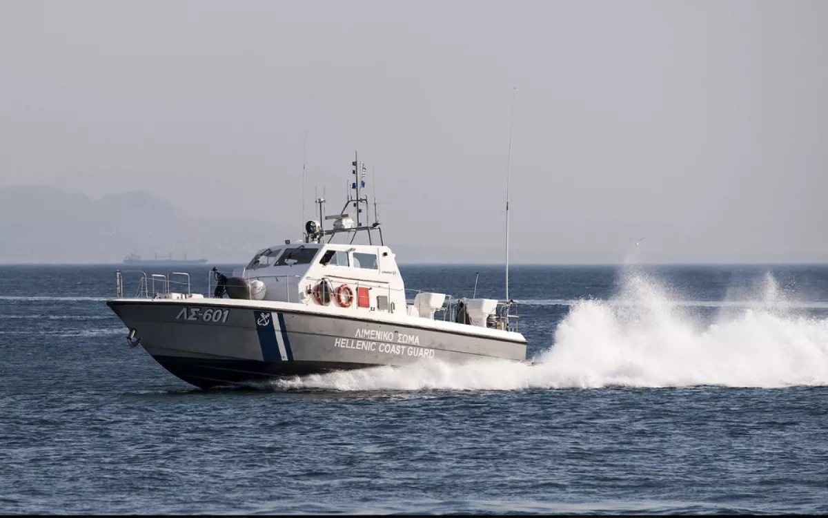 Car ferry catches fire off Greece’s Mykonos VIDEO