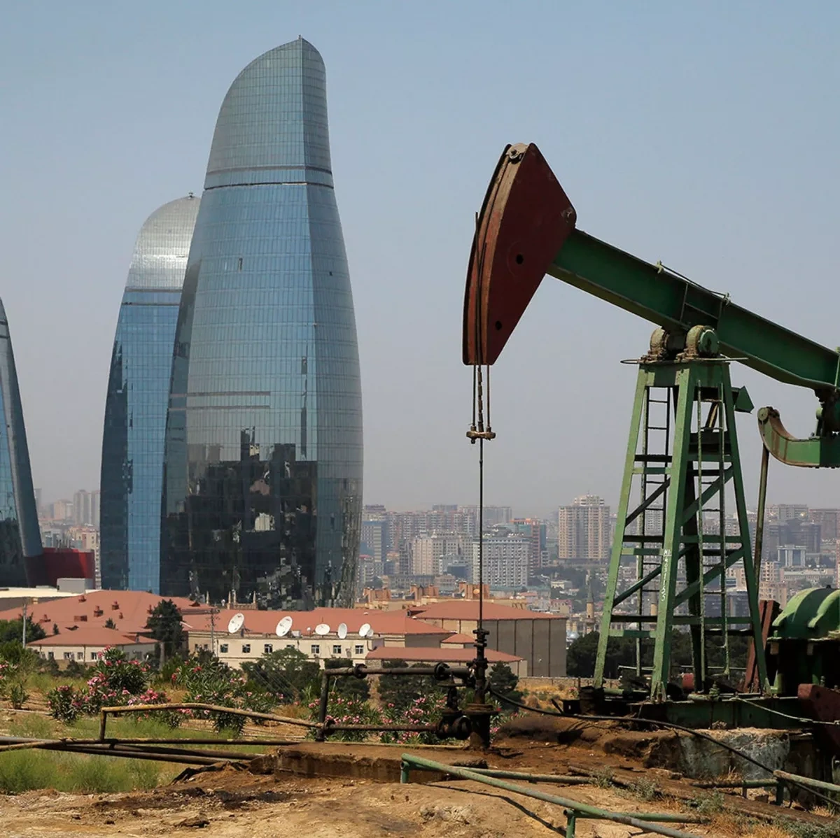 UAE’s XRG in talks to expand energy investments in Azerbaijan