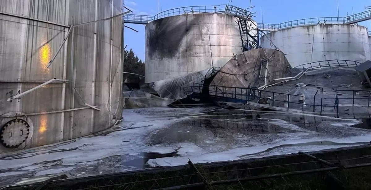 Russian strike on Ukraine's Chornomorsk causes oil spill PHOTO / VIDEO