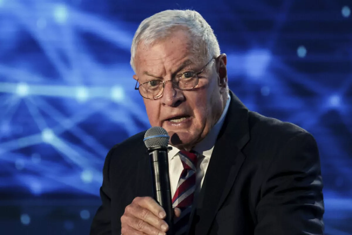 Ex-US envoy urges American troop deployment to seize Iran’s Kharg Island
