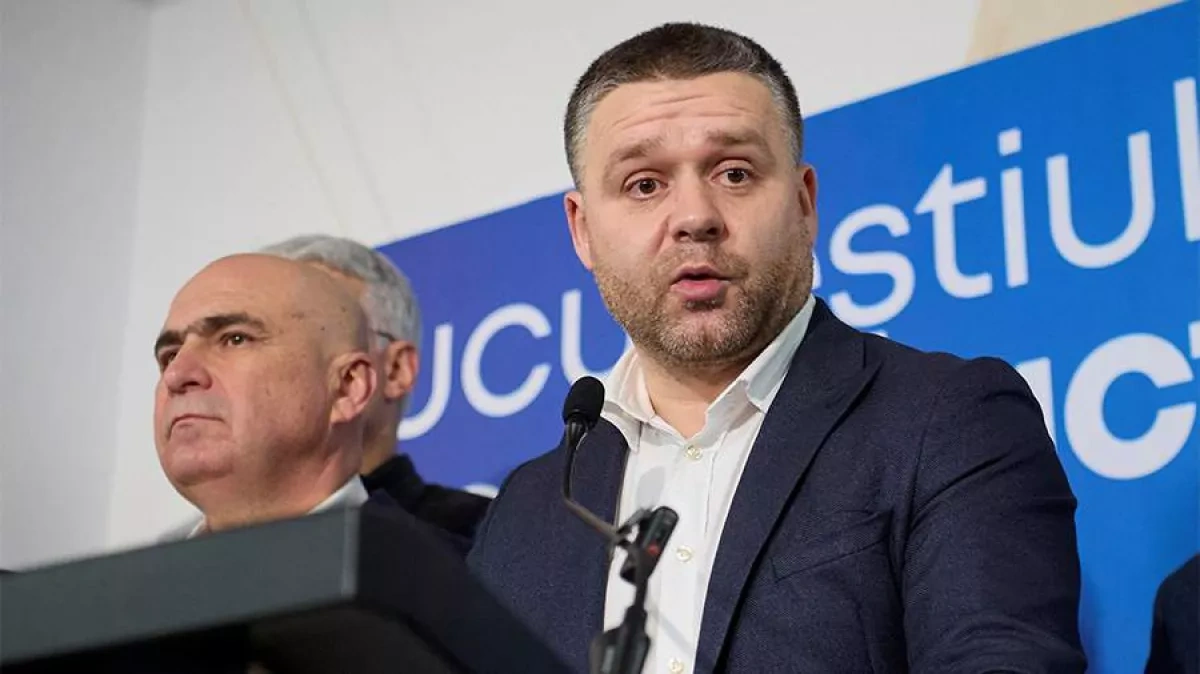 Bucharest mayor summoned for questioning in corruption case