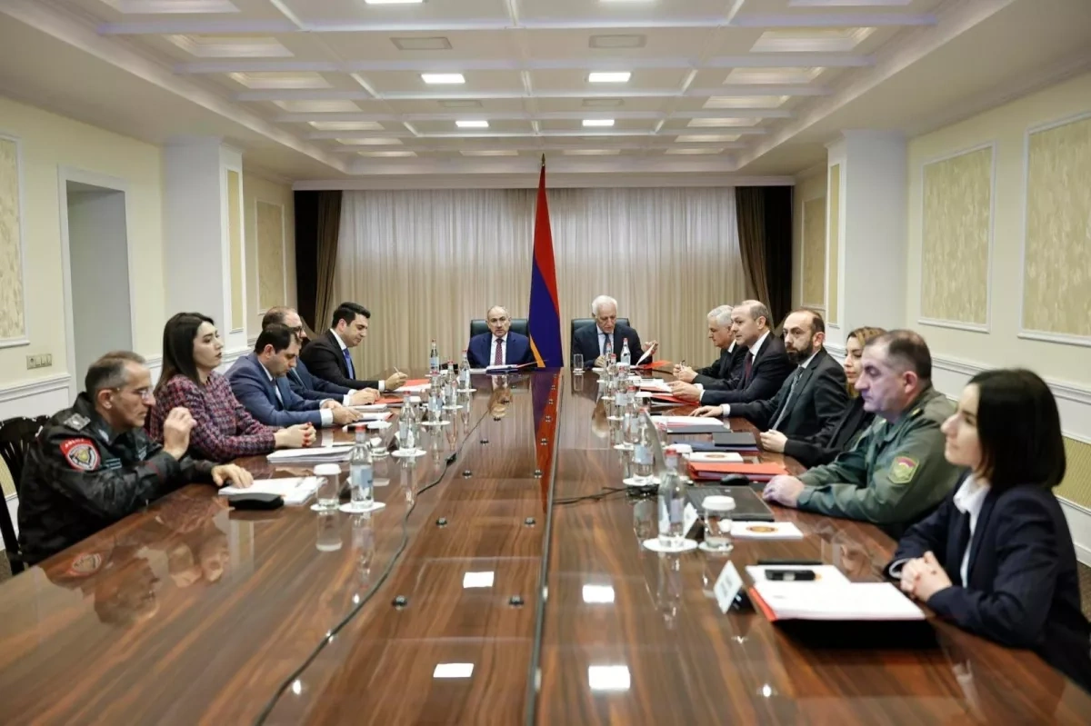 Pashinyan holds Security Council meeting on regional safety