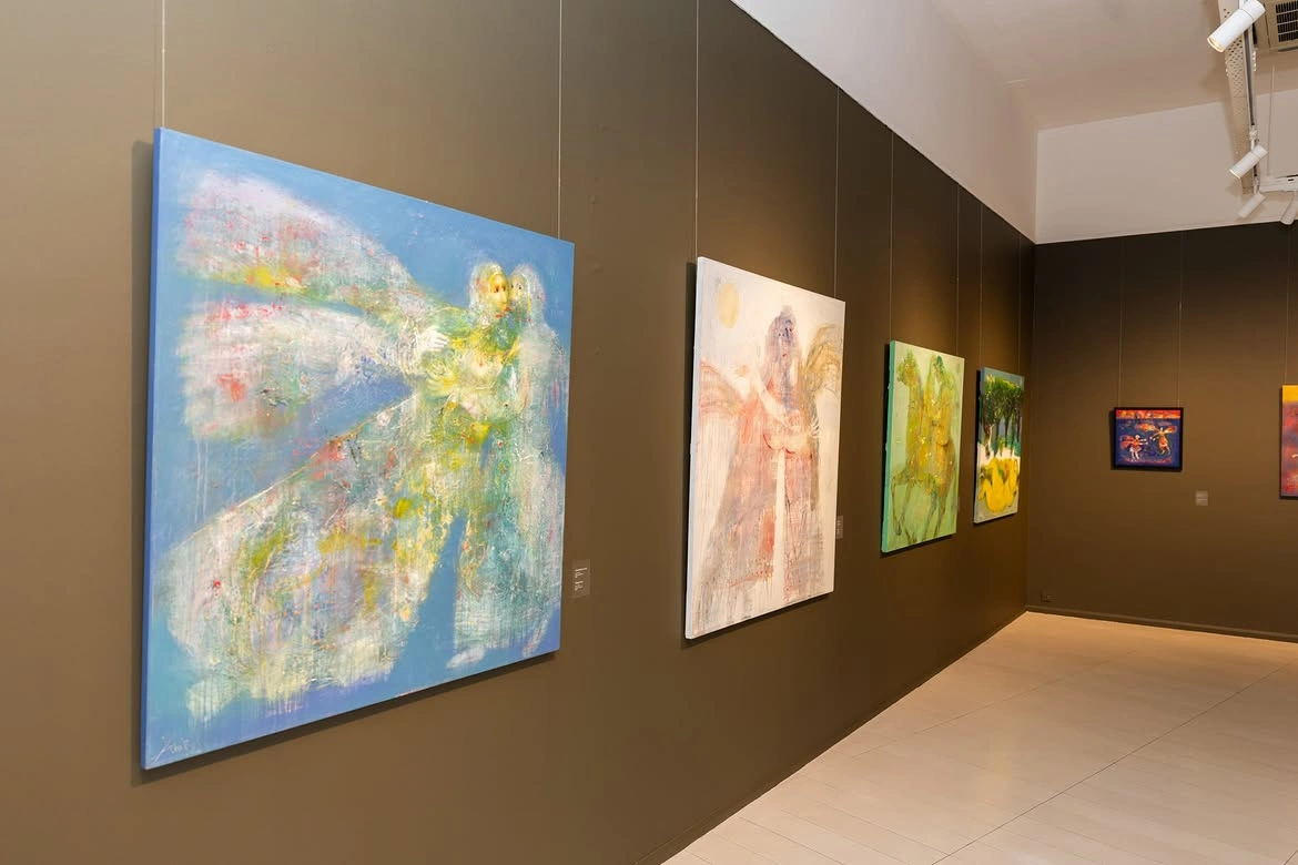 Alena Aliyeva shares post from Anar Huseynzade’s exhibition “O” (PHOTO)