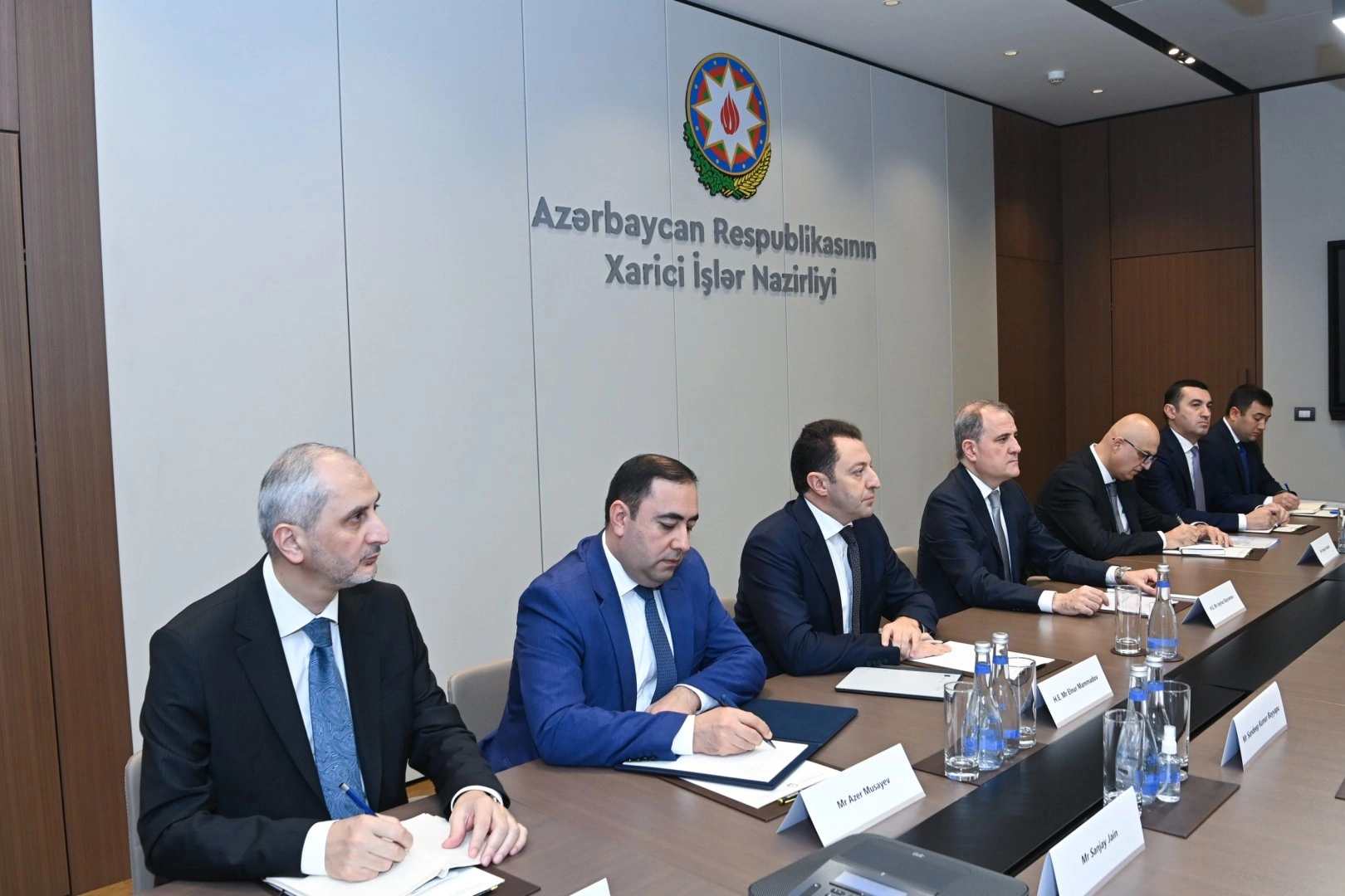 Azerbaijan, India discuss bilateral, regional issues (PHOTO)