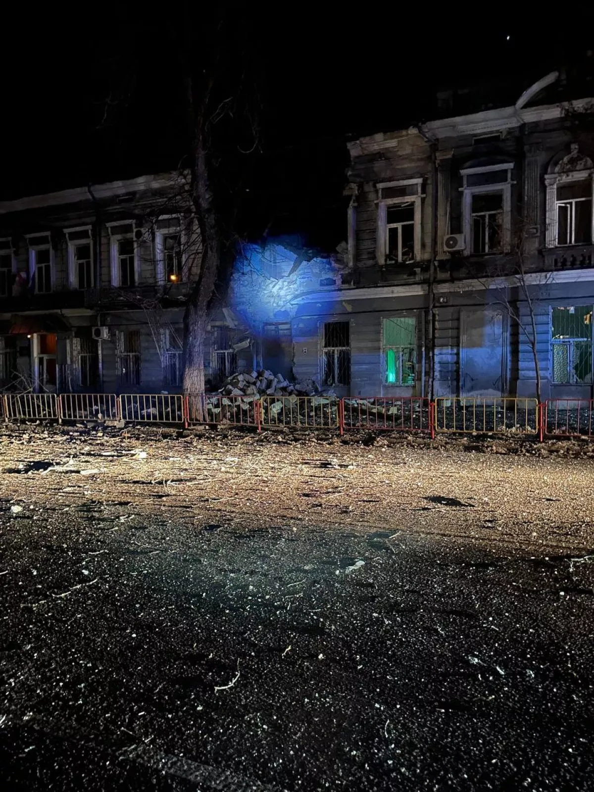 One hospitalised after Russia's overnight drone strike on Odesa photo