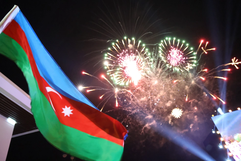 Baku hosts festive concert marking National Salvation Day (PHOTO/VIDEO)