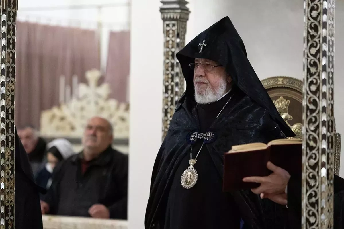 Armenian investigators deny Garegin II permission to attend Ilia II funeral in Georgia