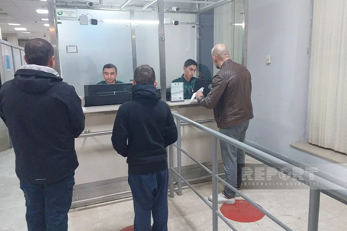 Bulgarian embassy staff evacuated from Tehran via Azerbaijan PHOTO