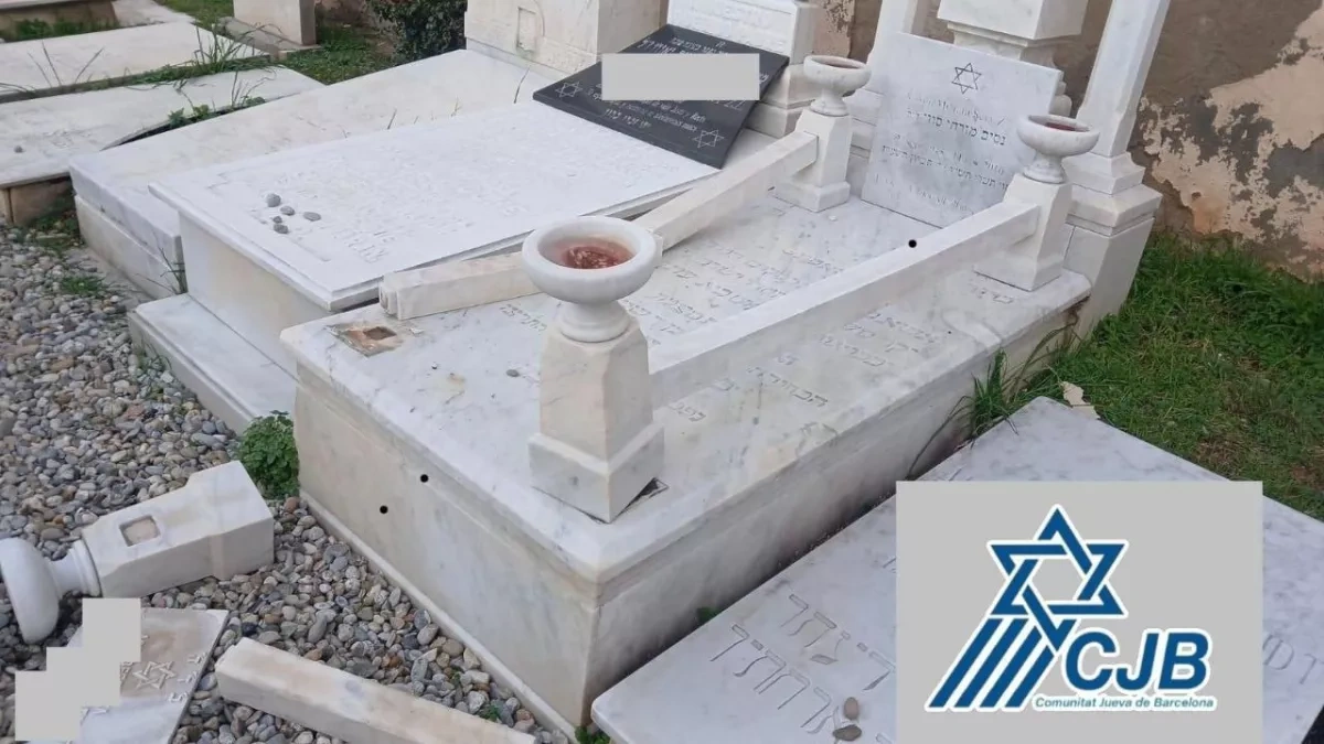 Israel condemns Spain after attackers vandalise Barcelona Jewish cemetery PHOTO