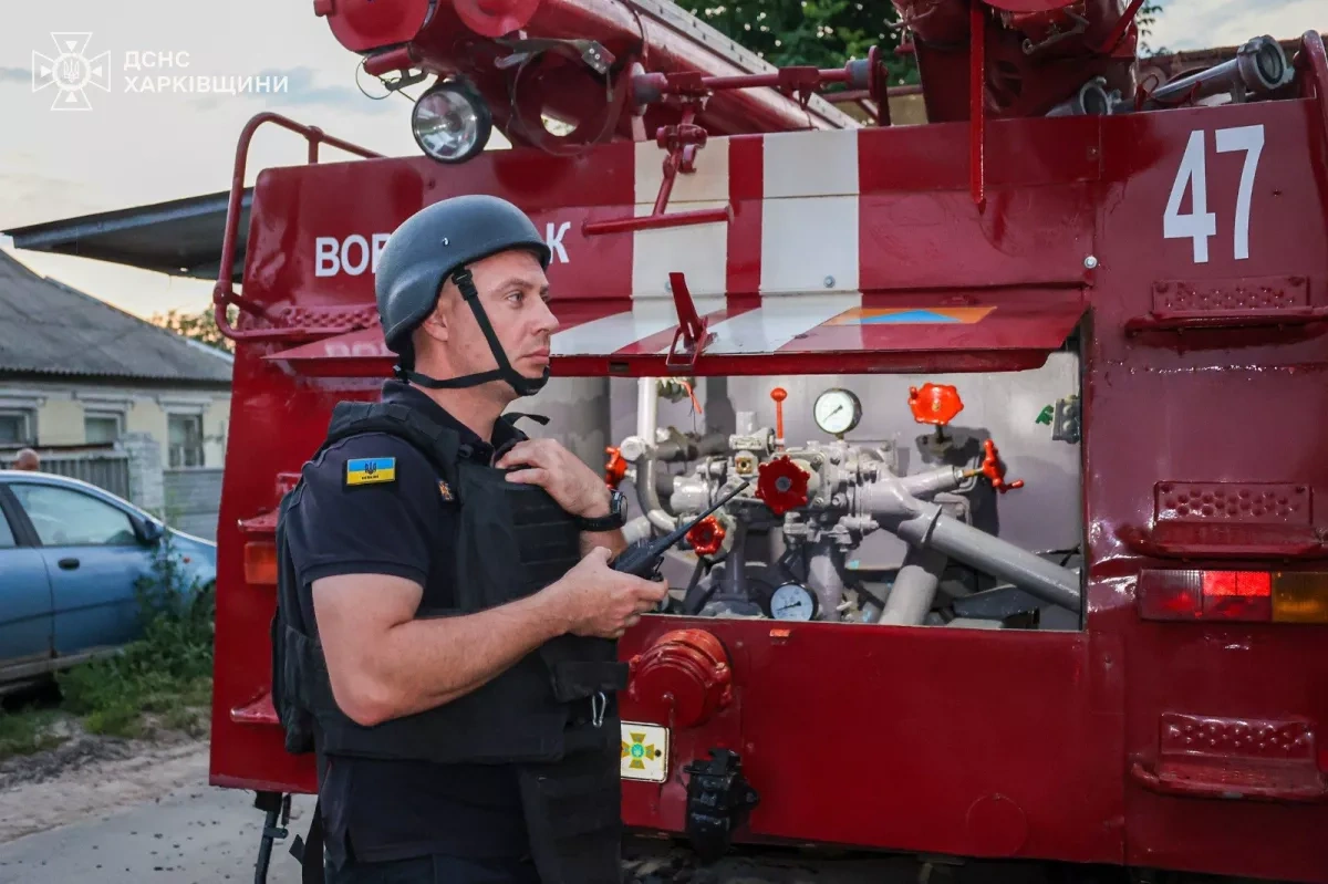 Russian drone attack sets Sumy shopping centre ablaze, six injured VIDEO / PHOTO