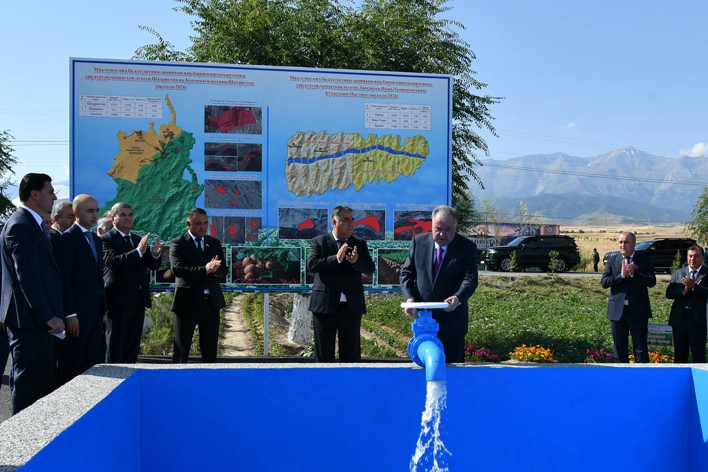 Tajikistan launches irrigation pipeline for potato fields