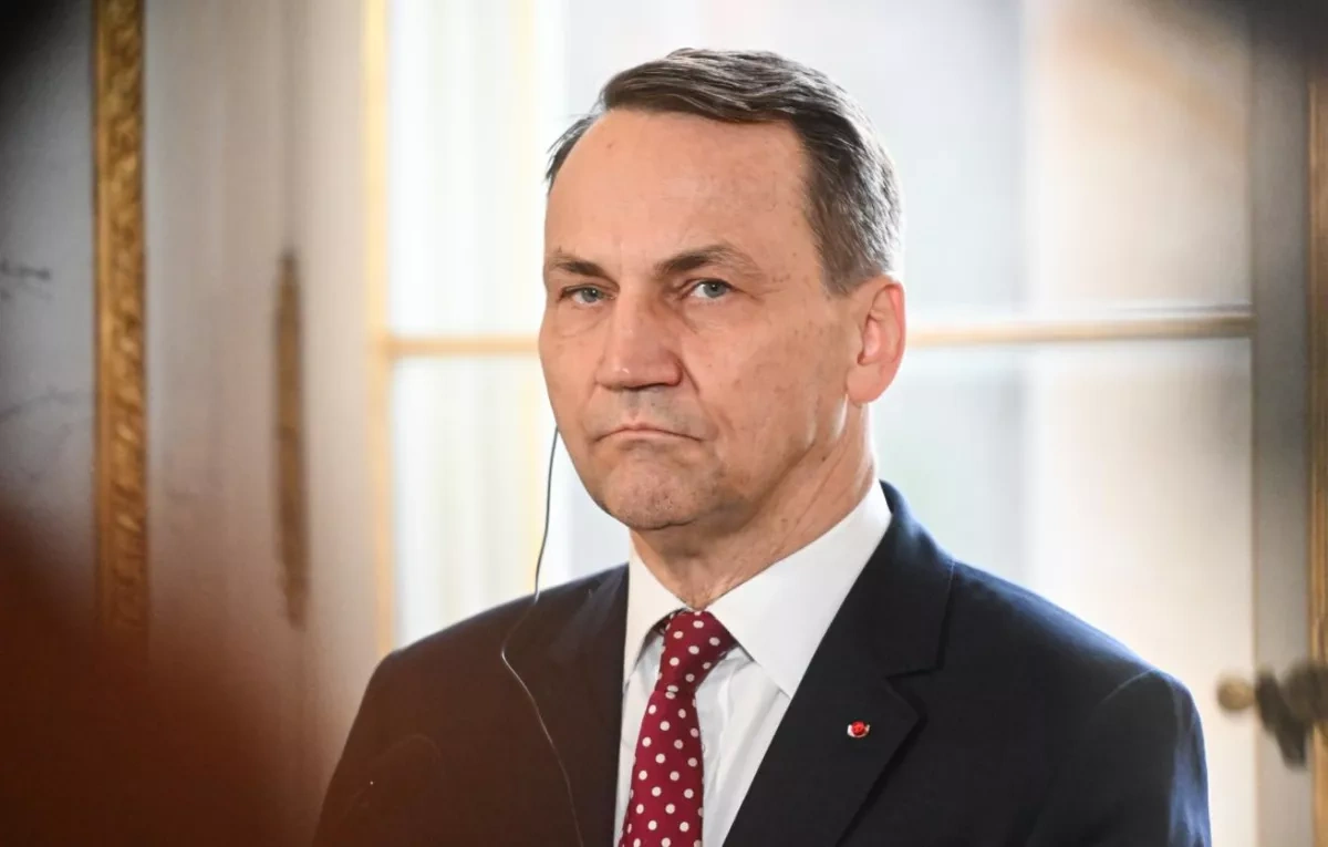 FM Sikorski: Poland loyal to US but will not be “doormat”