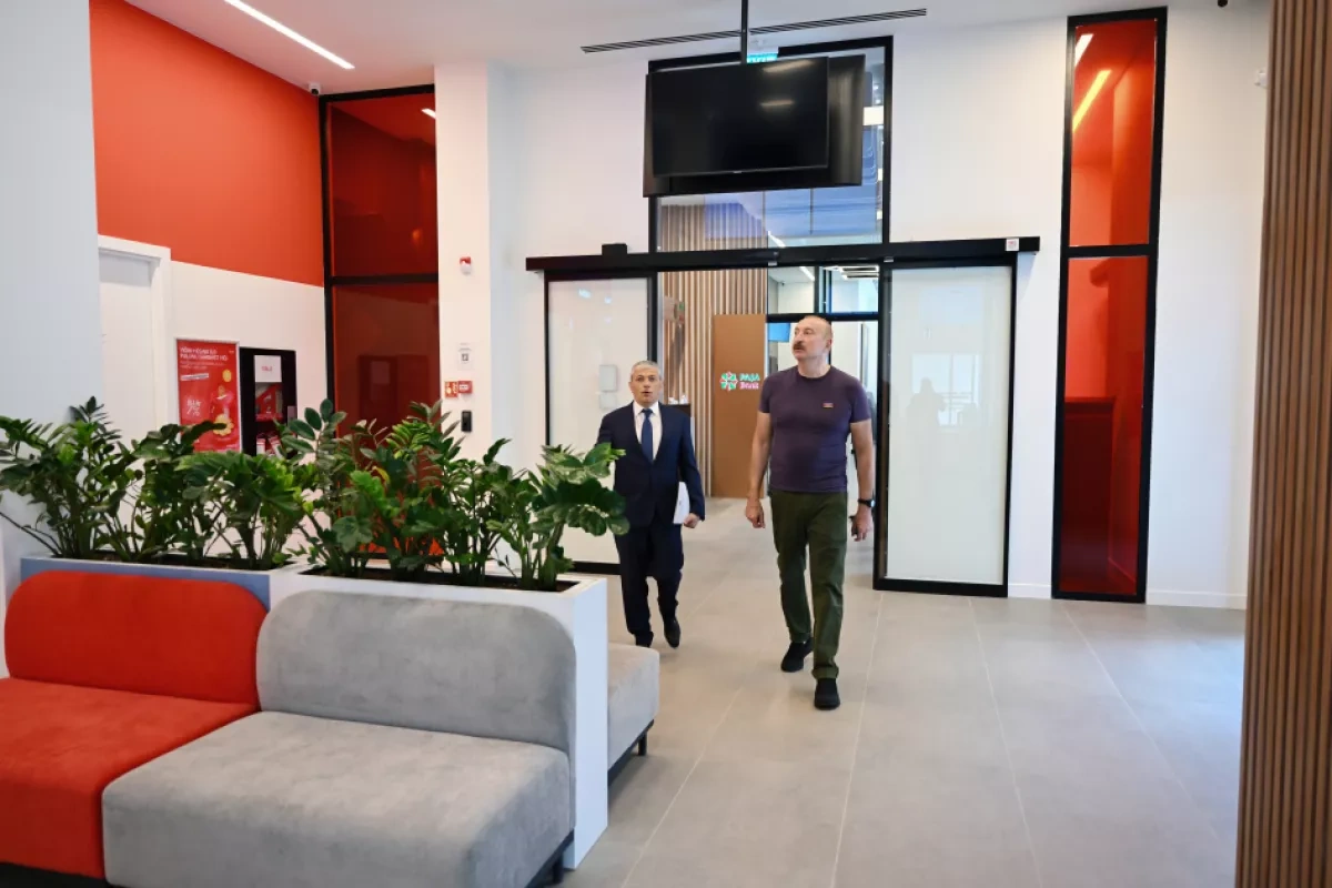 Azerbaijani president reviews construction works on Shusha's Garabagh Street PHOTO