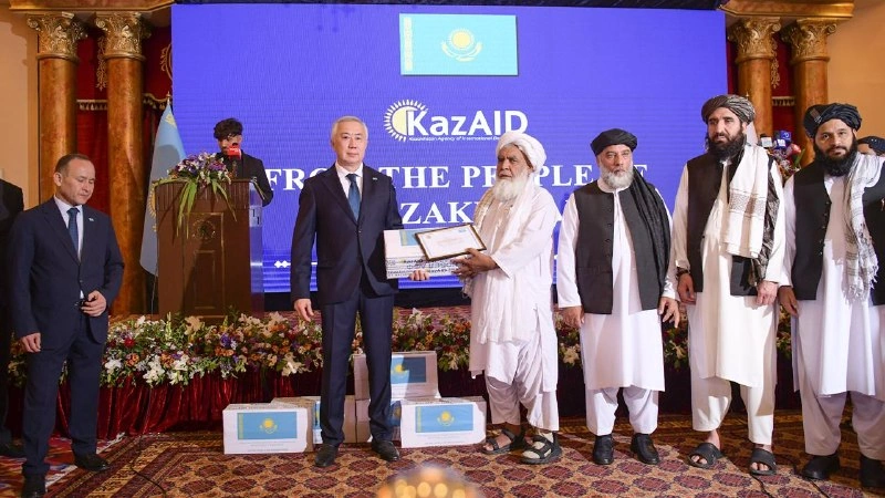 Kazakhstan sends humanitarian aid to Afghanistan