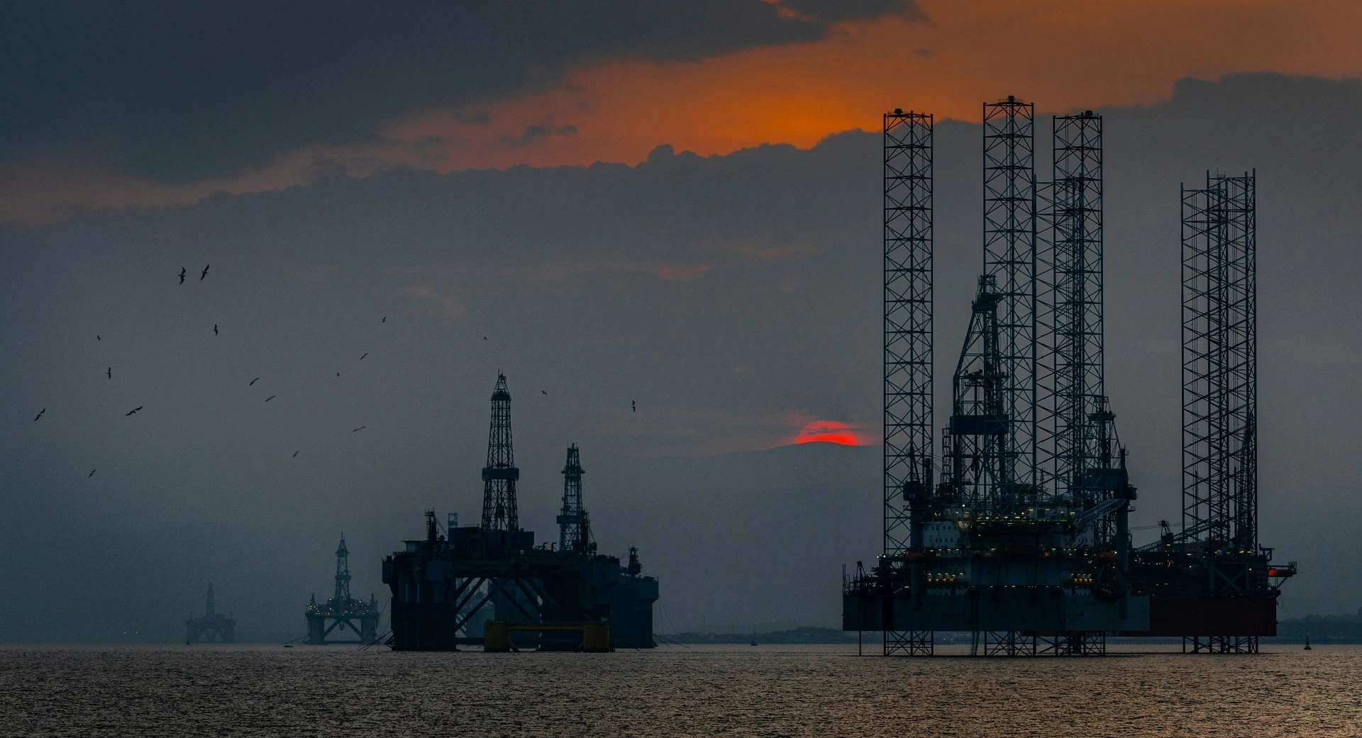 Azerbaijan's Azeri Light crude price exceeds $126 per barrel