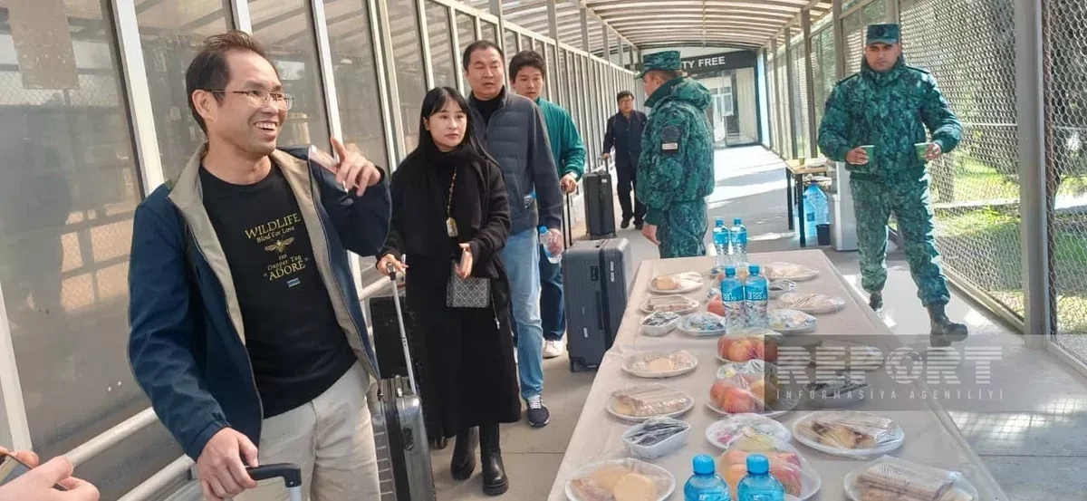 Azerbaijan evacuates thirty foreigners from Iran through Astara border crossing