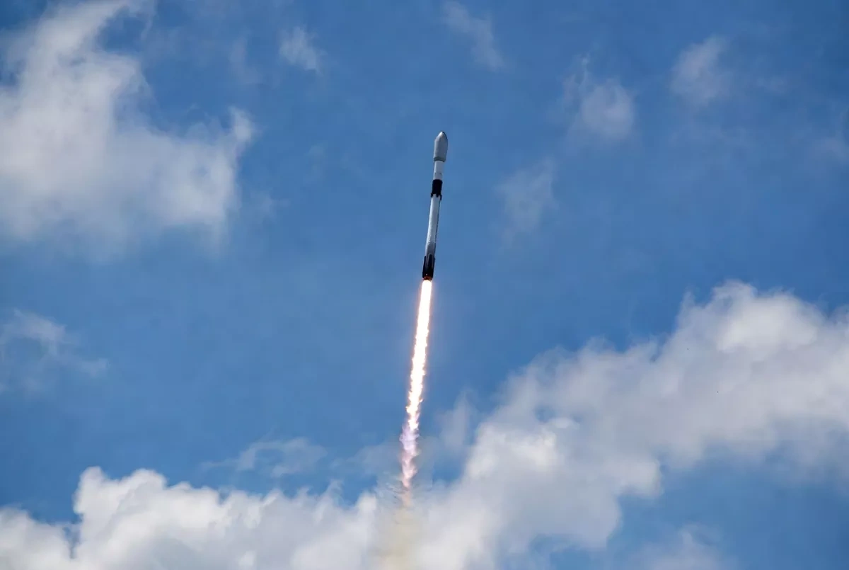 Nighttime Russian offensive targets Ukraine with advanced missiles, drone PHOTO
