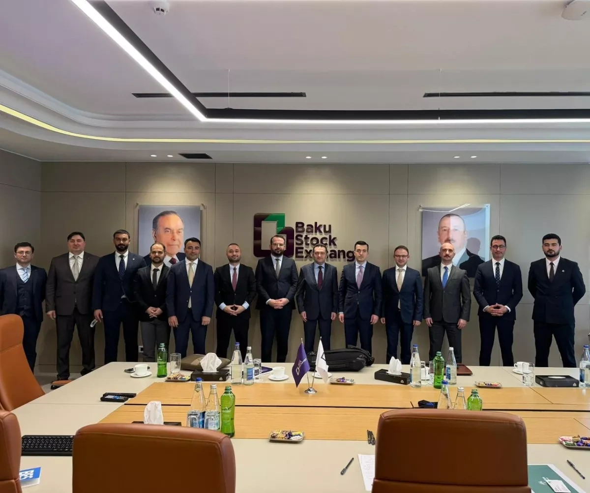 Azerbaijan, Türkiye discuss development of Islamic bonds