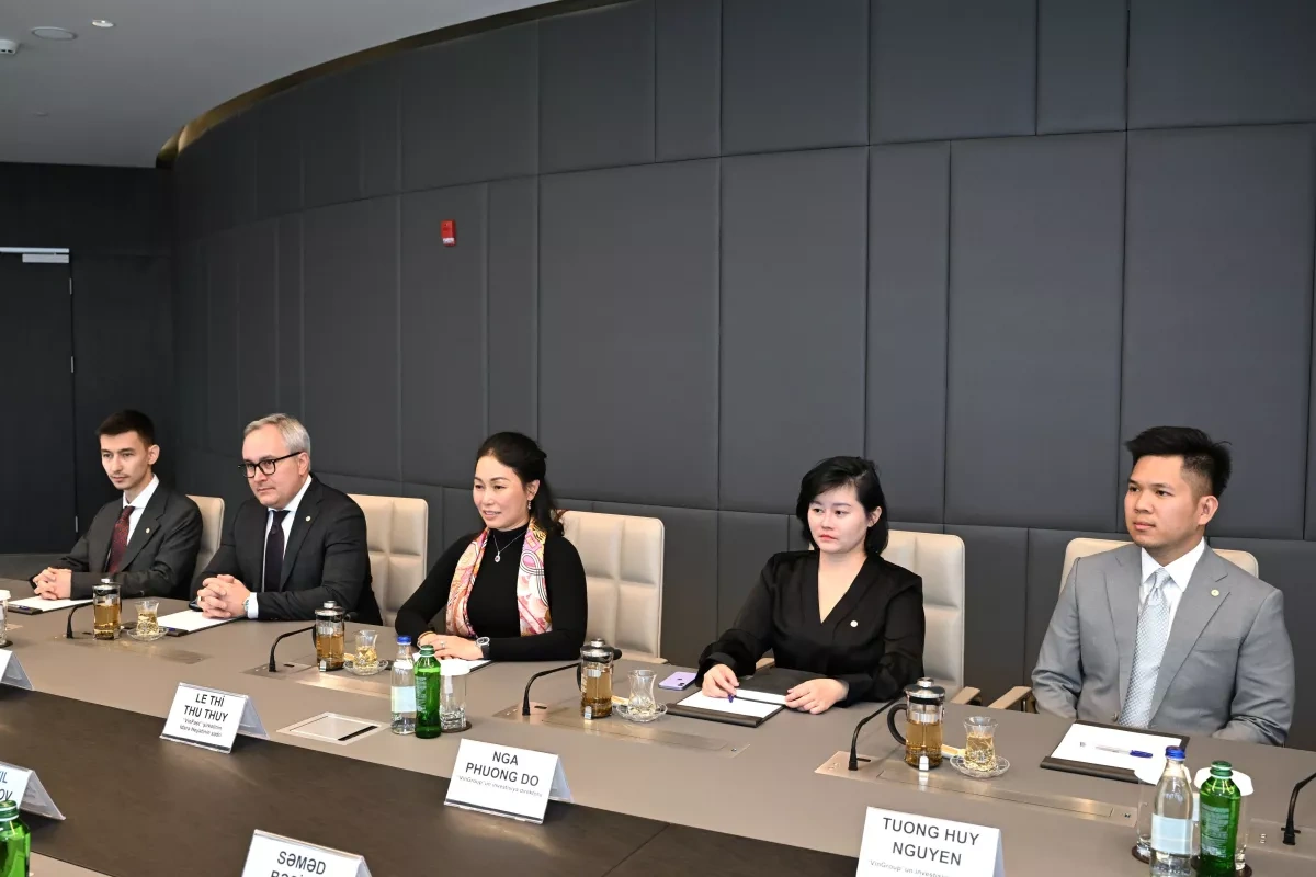 Azerbaijan, Vietnam explore joint electric vehicle production PHOTO