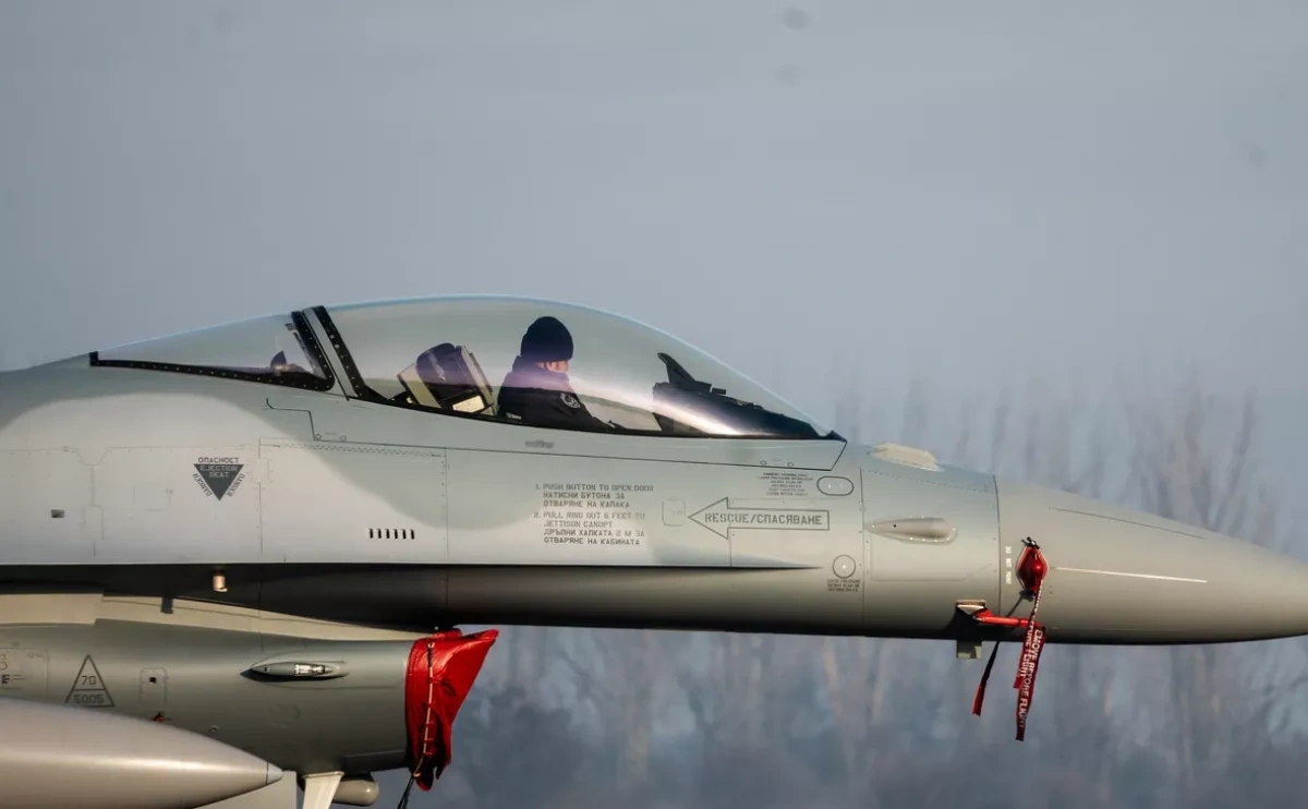 F-16 fighter intercepts aircraft over Trump’s Maryland residence