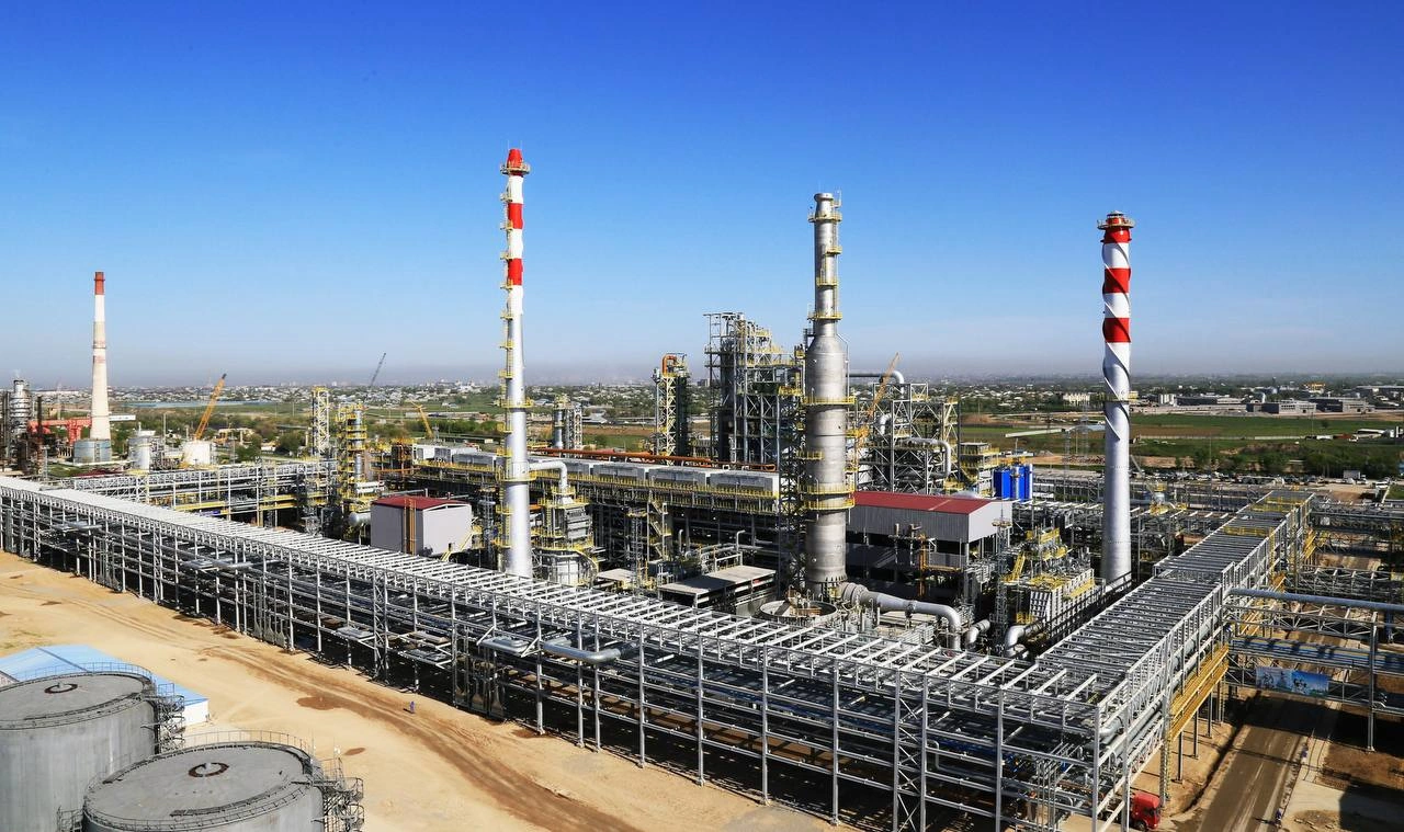 Kazakhstan plans to raise oil refining volumes to 39 million tons