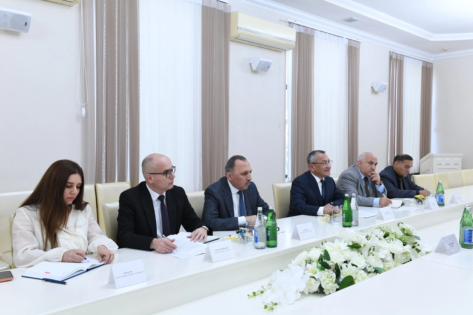 UN, Azerbaijan emphasize cooperation on nation's displacement issues (PHOTO)