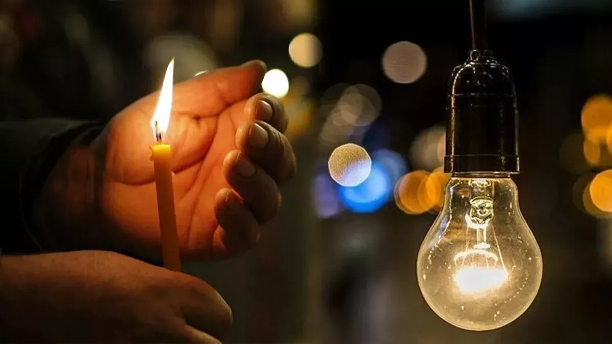 Ukraine strikes Russia's Belgorod, leaving 450,000 without power