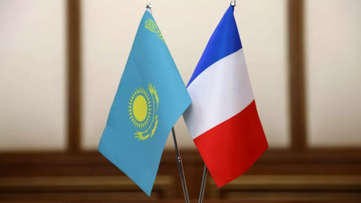 French FM raises Black Sea security concerns in talks with Kazakhstan