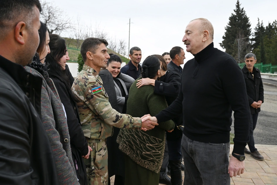 President Ilham Aliyev, First Lady Mehriban Aliyeva inspect restoration of individual houses and infrastructure in Khanoba village of Khojavend (PHOTO)