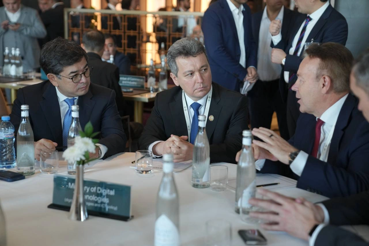 Uzbekistan and EPAM explore AI projects for public sector