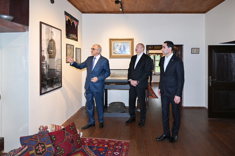President Ilham Aliyev and President Serdar Berdimuhamedov visit Bulbul's house-museum in Shusha (PHOTO)