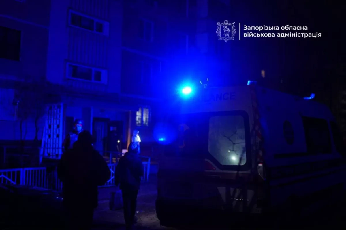 Russian attacks on Zaporizhzhia leave damage, injured after nearly 800 strikes photo / video