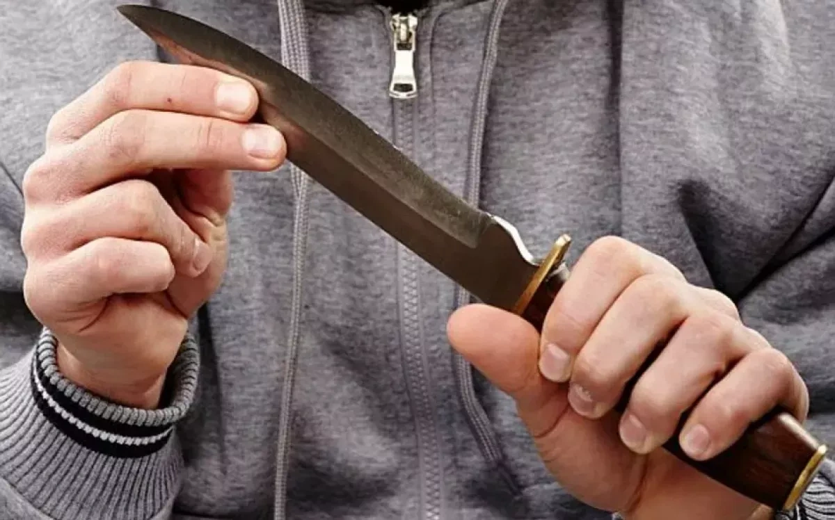 Third school attack in two days leaves Russian teacher injured VIDEO