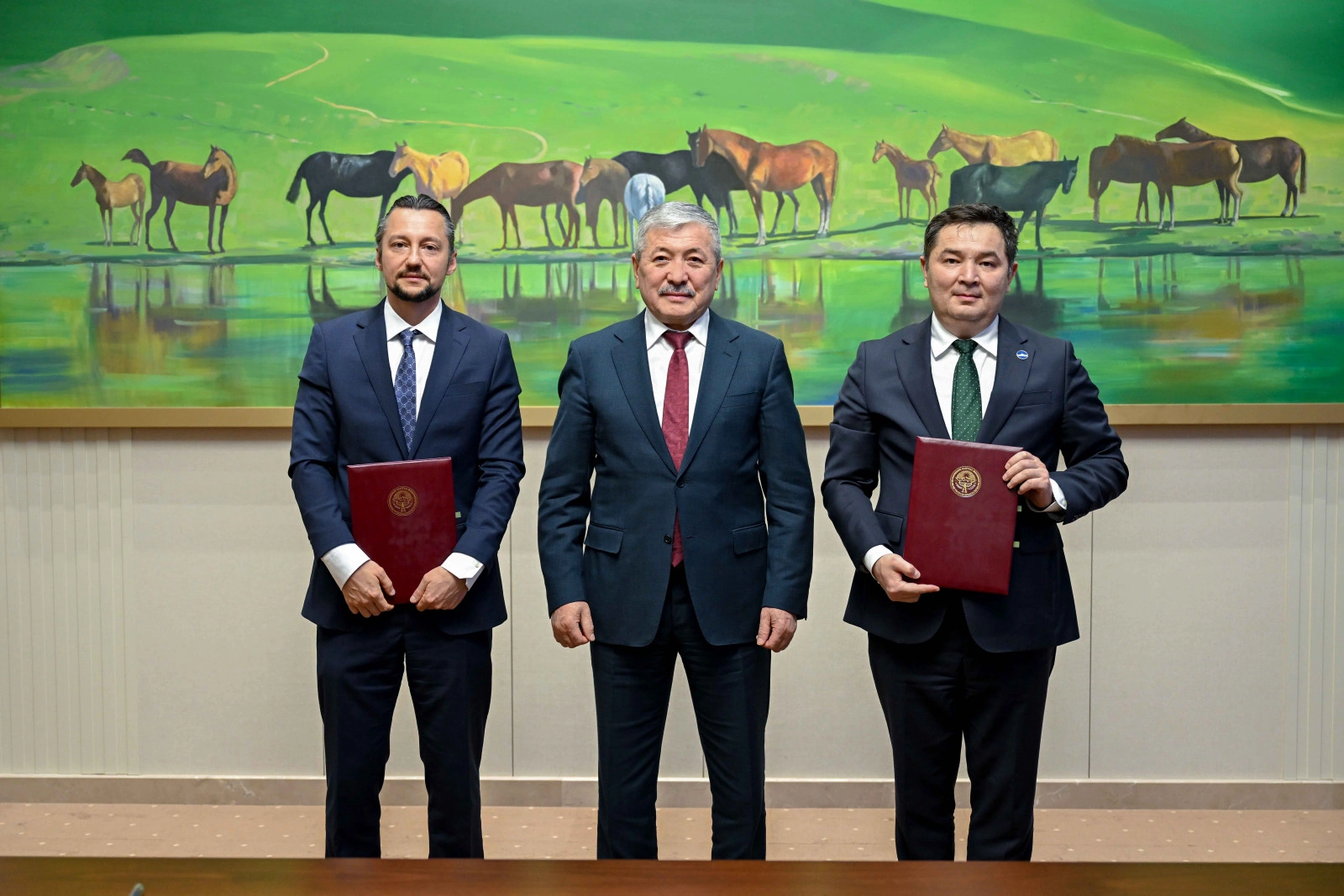 Kyrgyzstan, Oppenheimer Europe ink agreement on exclusive advisory role