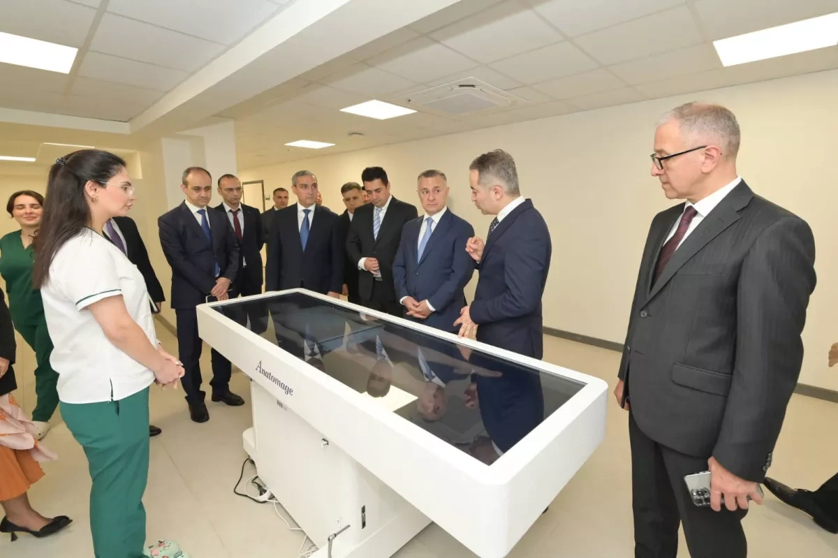 Azerbaijani ministers visit Karabakh University Clinic PHOTO