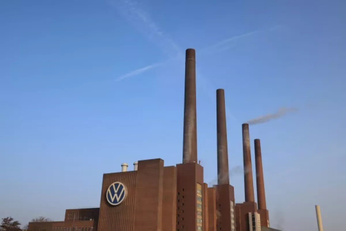 Germany shifts gears: From auto powerhouse to Europe’s arsenal