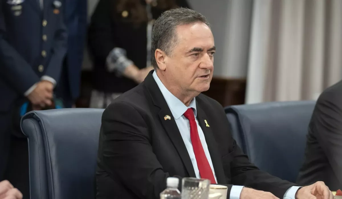 Defense minister: IDF advances in Lebanon to "prevent direct fire" on Israel