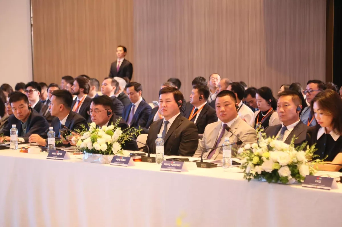 Kazakhstan, China sign agreements worth hundreds of millions of dollars PHOTO