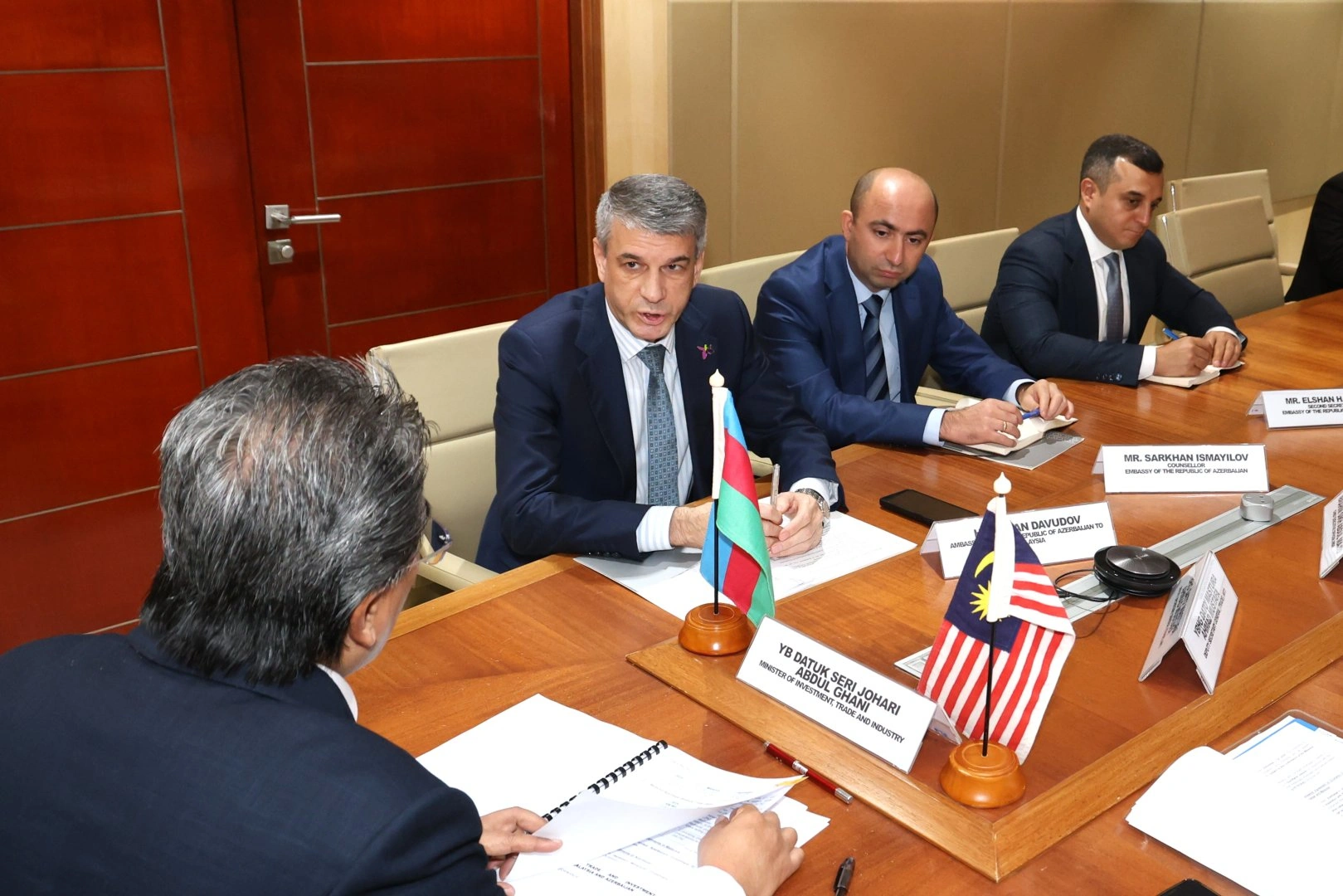 Azerbaijan and Malaysia discuss economic relations (PHOTO)
