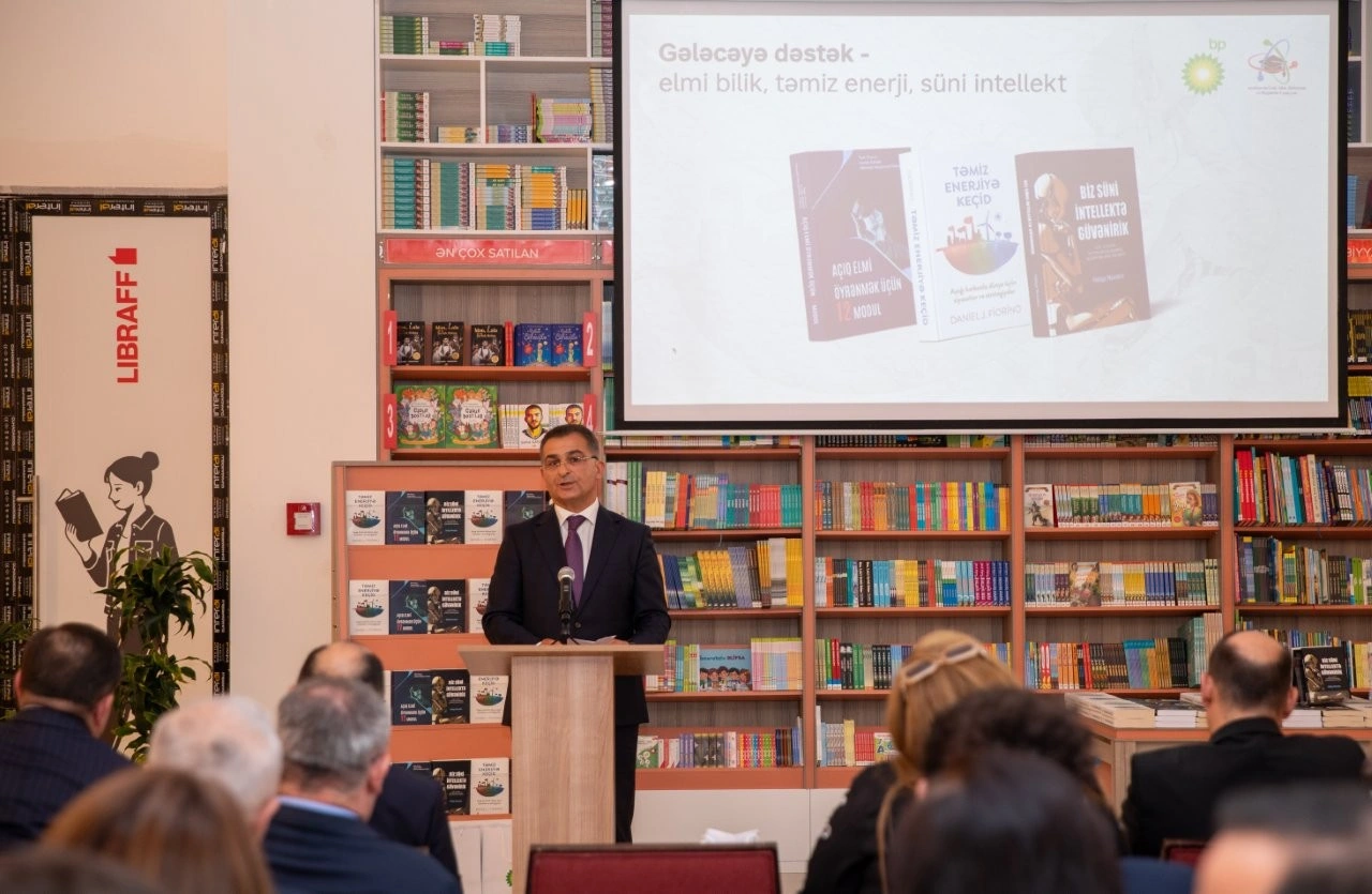 bp launches new future-oriented publications in Azerbaijani (PHOTO)