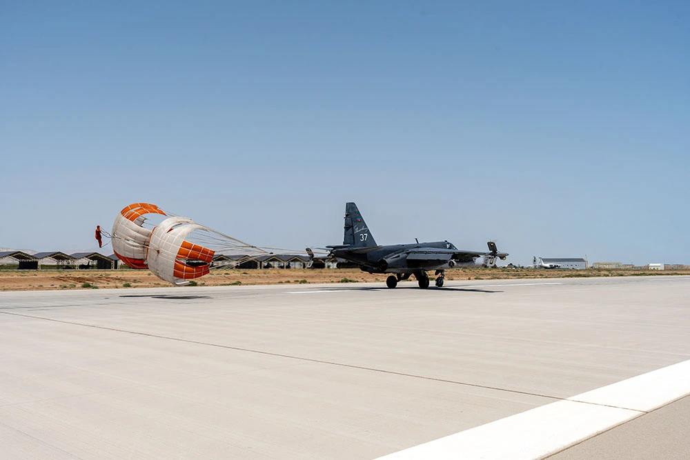 Azerbaijani Air Force conducts training flights (PHOTO)