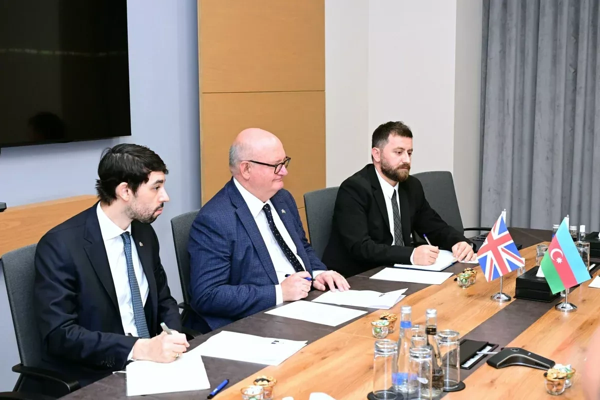 Baku, London explore new roadmap for transport, digital ties PHOTO